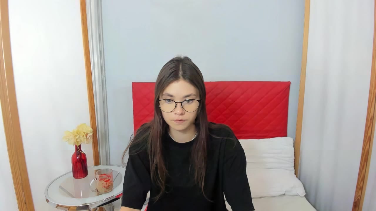 NancyKiss